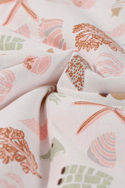 Wholesale Organic Newborn Baby Swaddle Red Blanket White Label Manufacturer