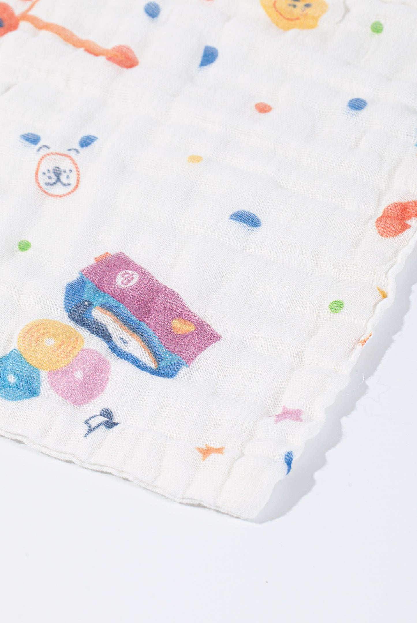 Wholesale Cotton Gauze Guitar Pattern Baby Handkerchief White Label Manufacturer