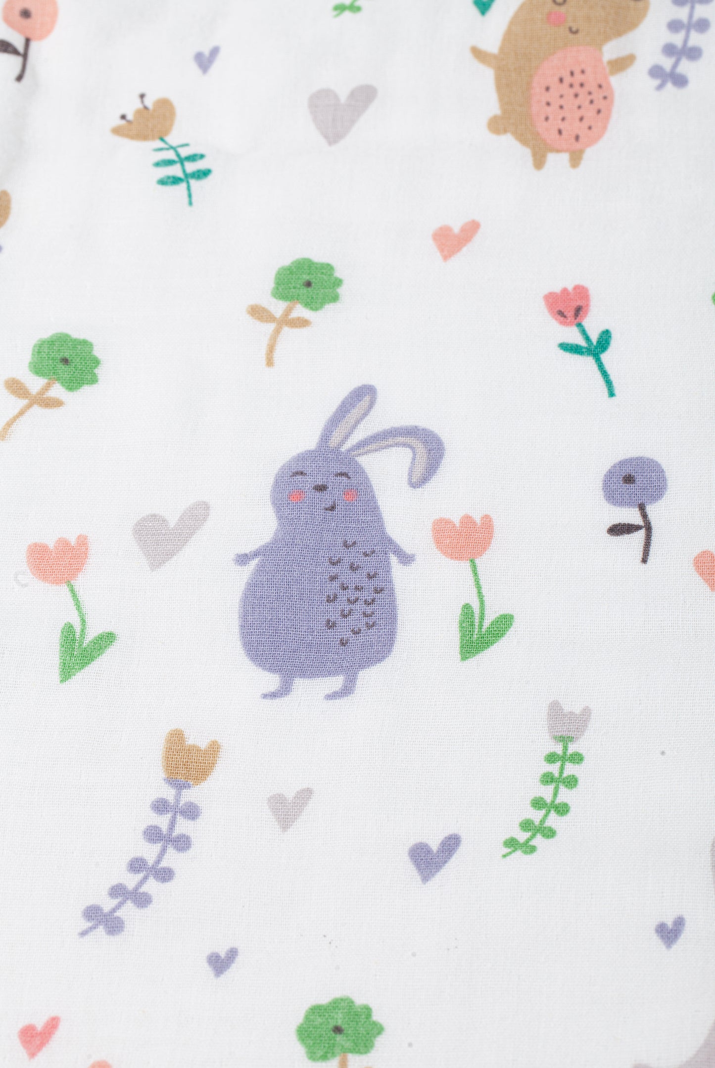 Wholesale High Density Cotton Gauze Rabbit Pattern Bath Towel White Label Manufacturer
