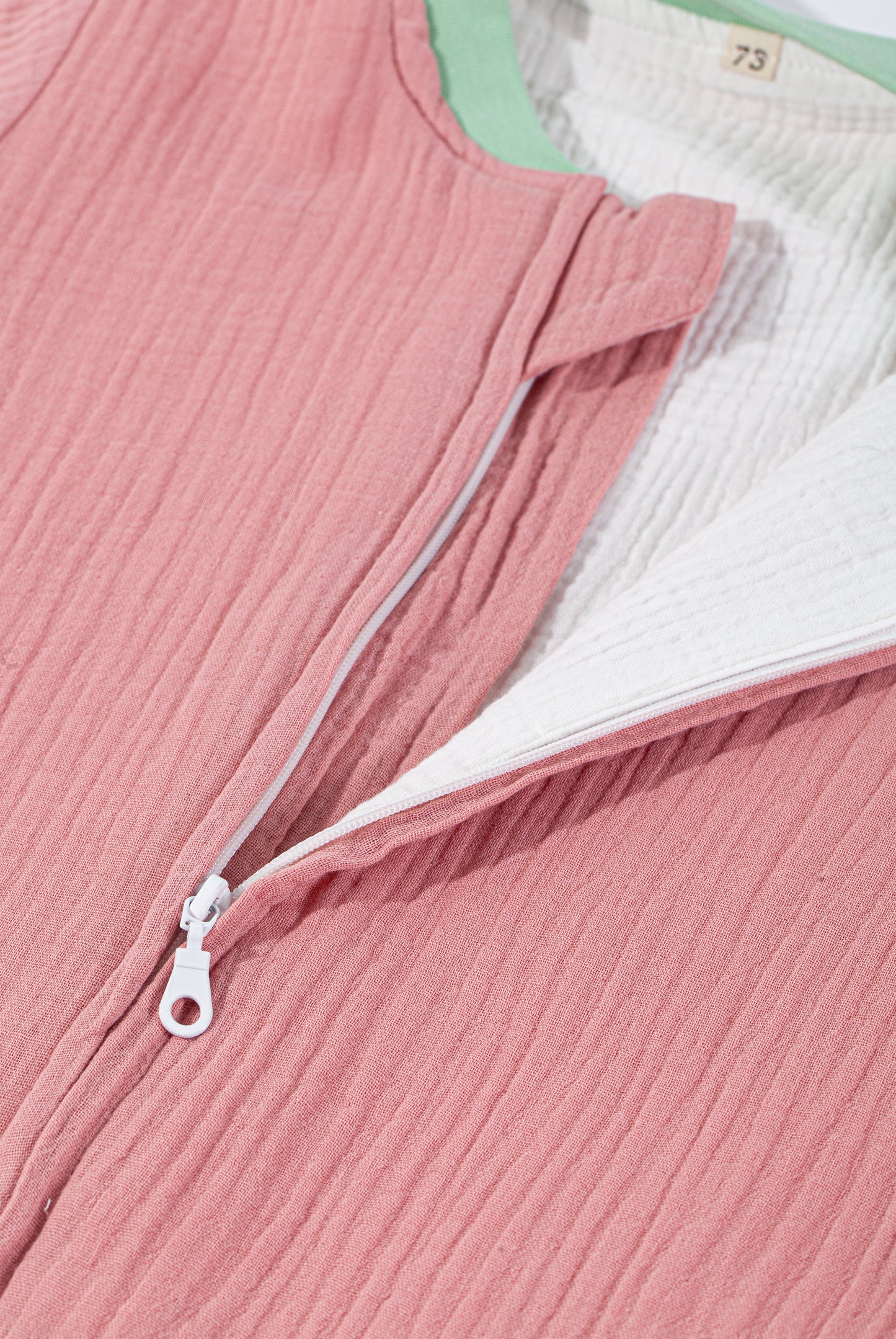 Wholesale 100 % Cotton Pink Red Color Baby Sleeping Bag White Label Manufacturer